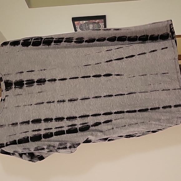 Tie Dye Tee - Picture 4 of 4